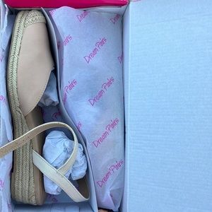 Neutral espadrilles.